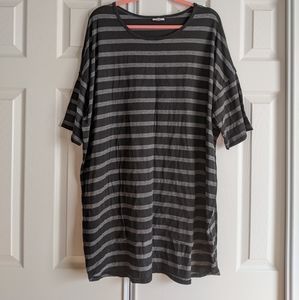 LuLaRoe Irma Tunic